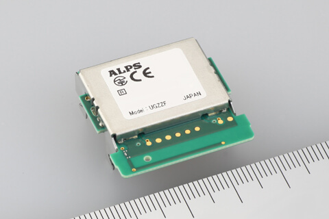 「車載用Bluetooth® /Wireless LANオールインワンモジュール「UGZZFシリーズ」を開発、量産を開始」拡大写真